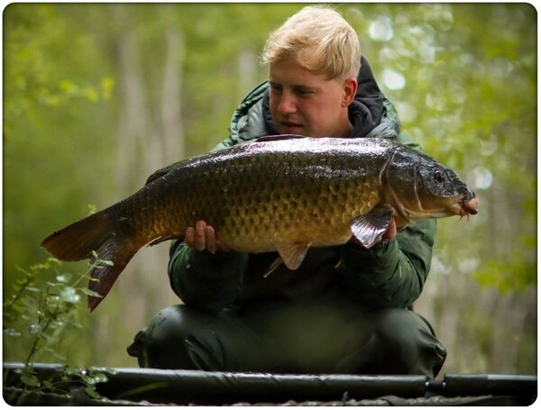 Wind, regen en karperkracht – Een sessie vol uitdagingen en beloningen